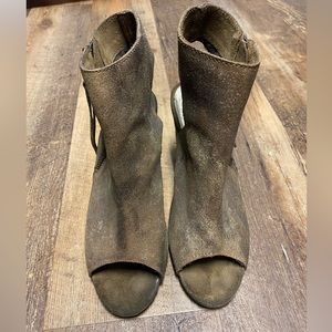 Diba True Leather Peep Toe Heels